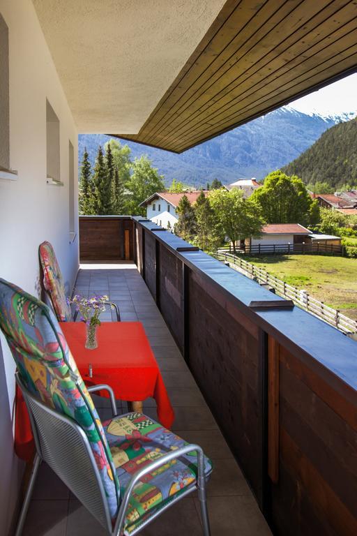 Gastehaus Frischhut Ξενοδοχείο Nassereith Εξωτερικό φωτογραφία
